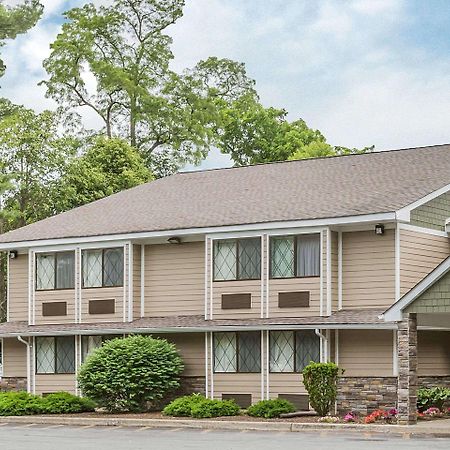 Quality Inn Hyde Park Poughkeepsie North Екстер'єр фото