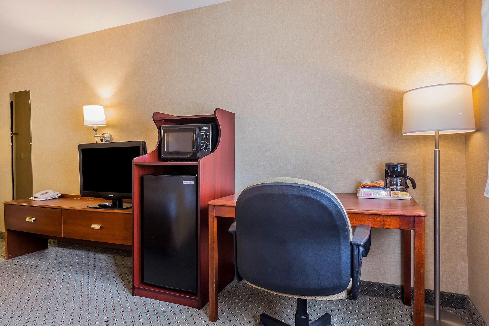 Quality Inn Hyde Park Poughkeepsie North Екстер'єр фото