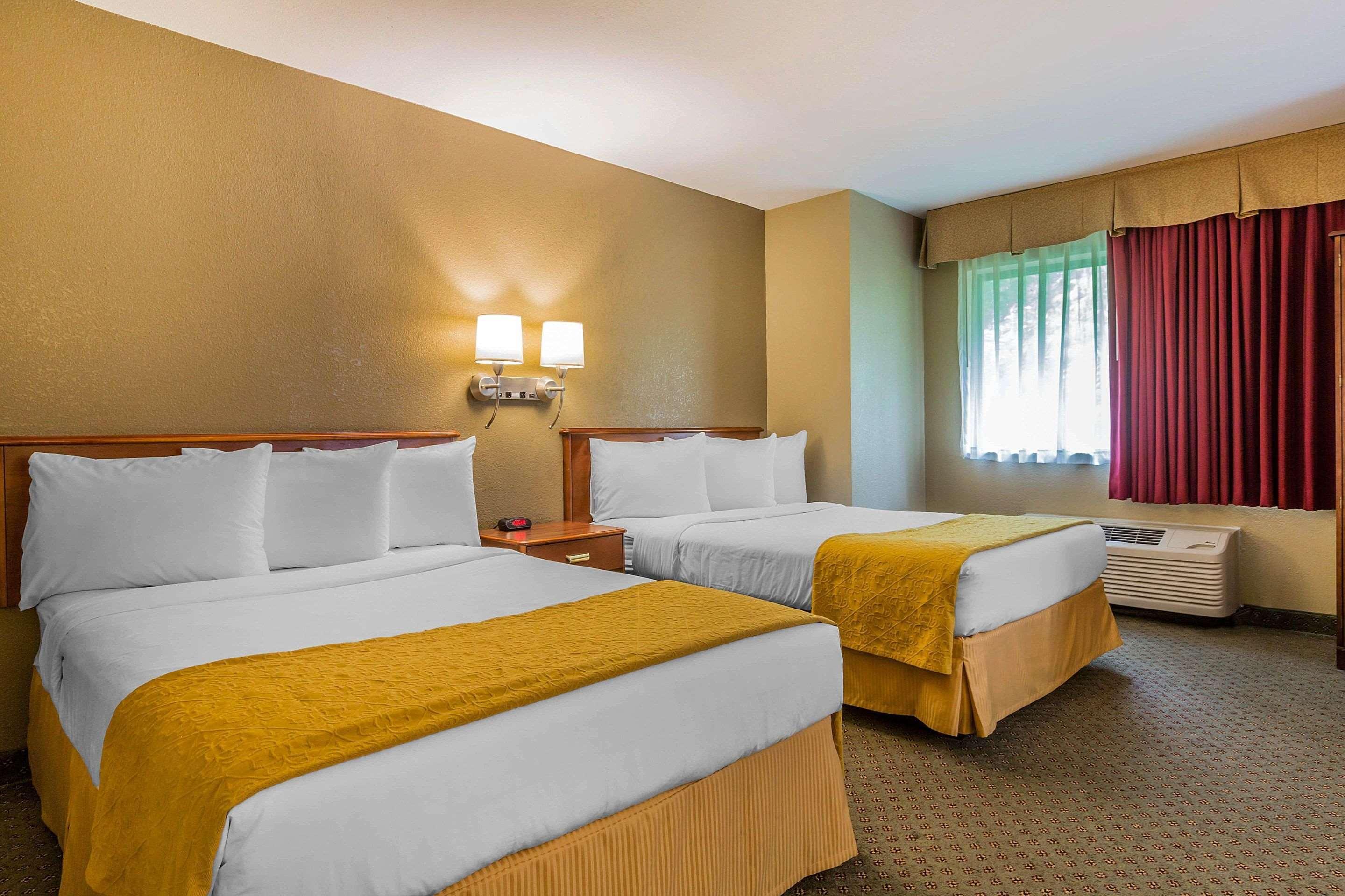 Quality Inn Hyde Park Poughkeepsie North Екстер'єр фото