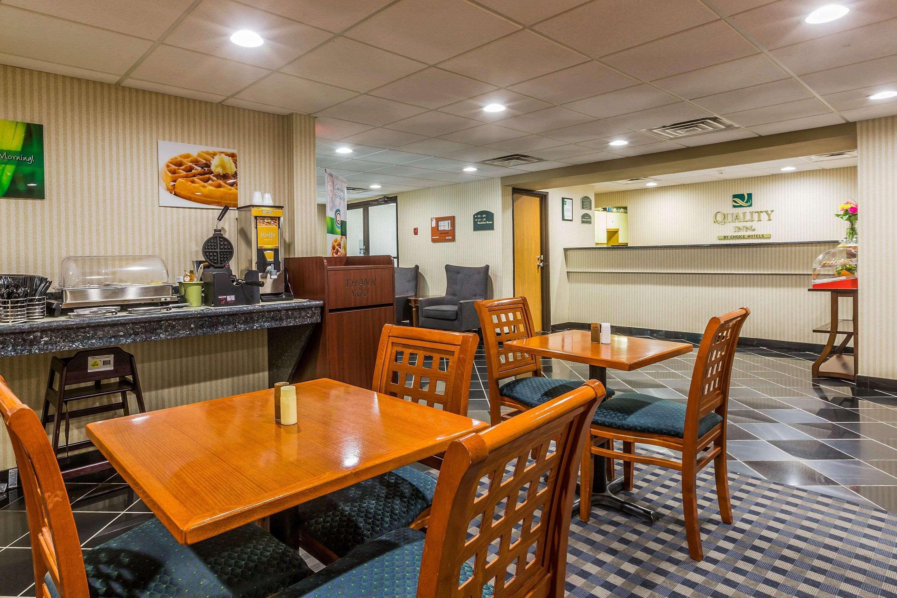 Quality Inn Hyde Park Poughkeepsie North Екстер'єр фото