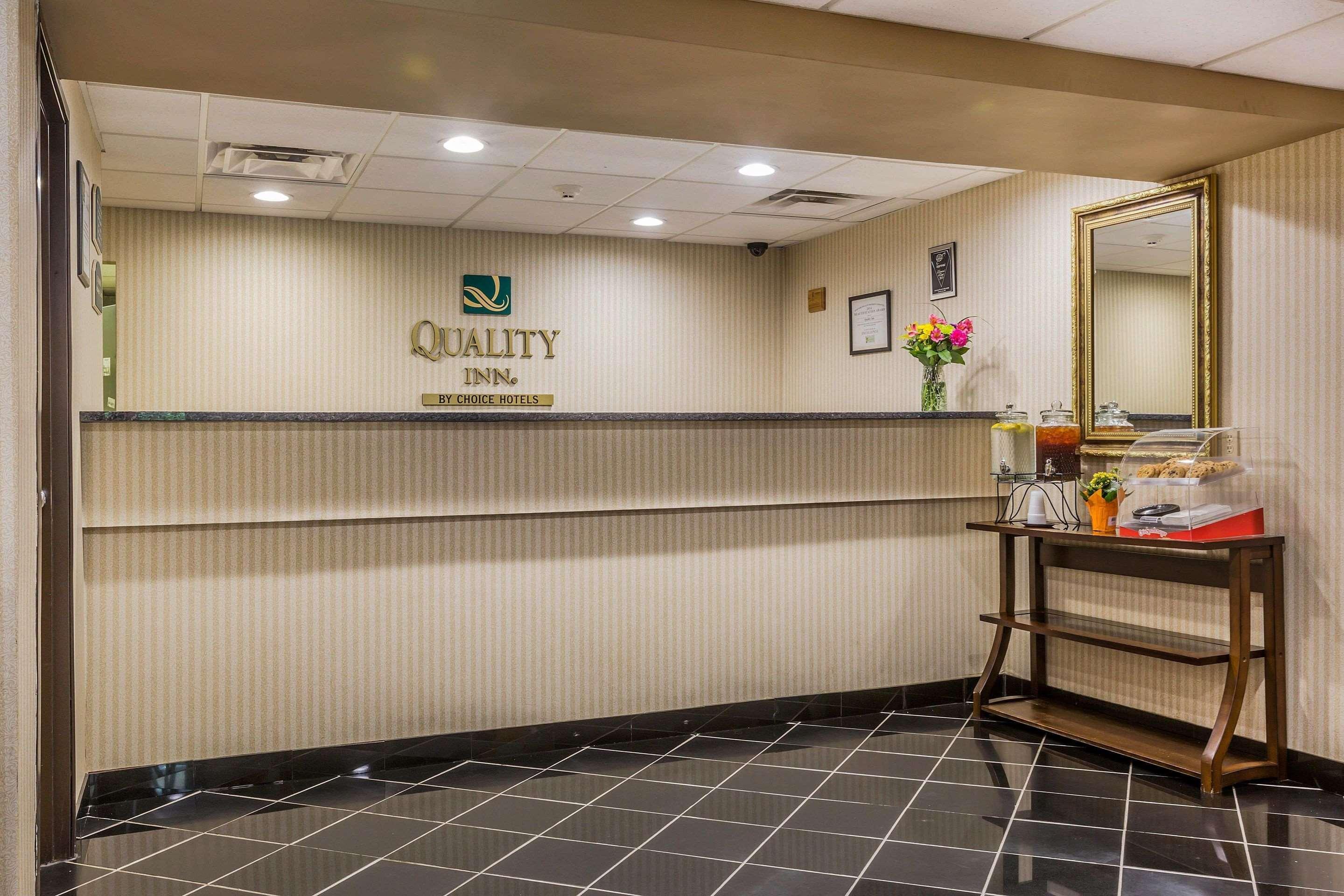 Quality Inn Hyde Park Poughkeepsie North Екстер'єр фото